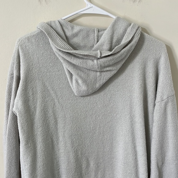 Altar’d State Light Grey Hooded Open Front Cardigan Size M/L - Picture 8 of 8